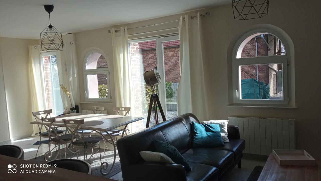 Au Bonheur Des Anes - Gite Topaze Le Quesnoy-en-Santerre Exteriör bild